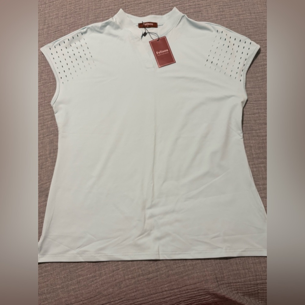 Women’s Light Blue Golf Sleeveless Polo / NWT - Size Large